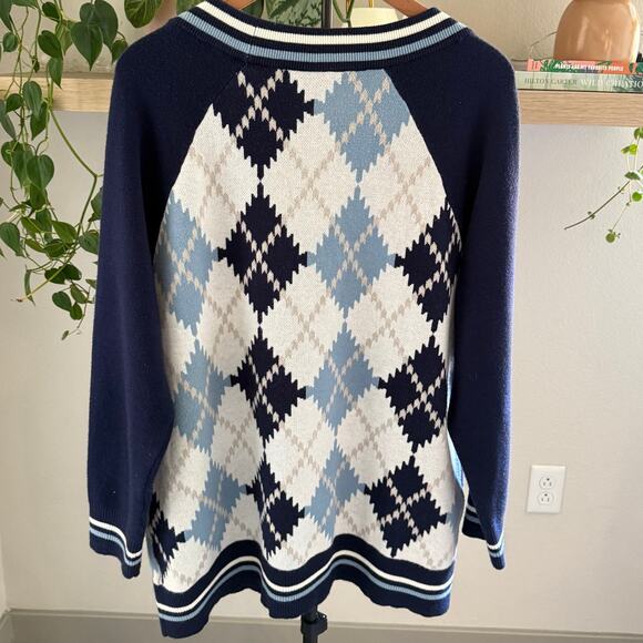 Torrid Argyle Deep V-Neck Sweater Plus Size 1 Preppy Fall Knit White Blue - Picture 2 of 9
